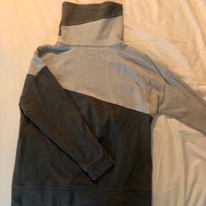 Gap Fit Turtleneck Sweatshirt